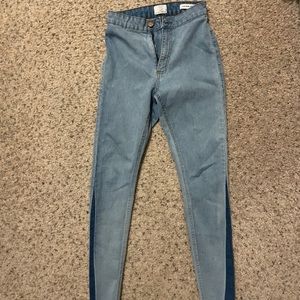 blue skinny jeans